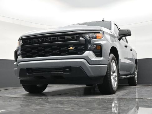 Used 2024 Chevrolet Silverado 1500 Custom RWD image 27