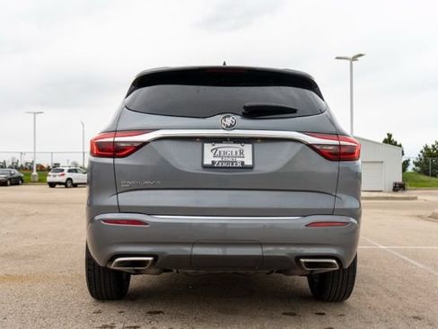 Used 2020 Buick Enclave Essence AWD/4WD image 6