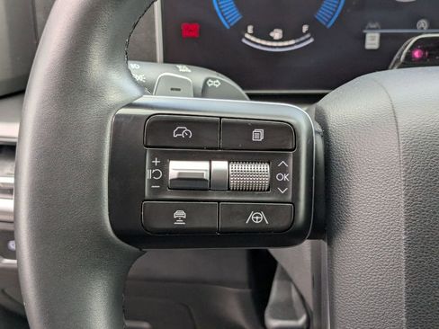 Used 2025 Hyundai Santa Fe SEL AWD/4WD image 18