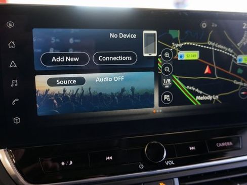 Used 2023 Nissan Altima 2.5 SR w/ SR Premium Package image 16