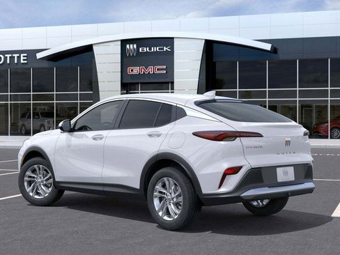 New 2026 Buick Envista Preferred image 3