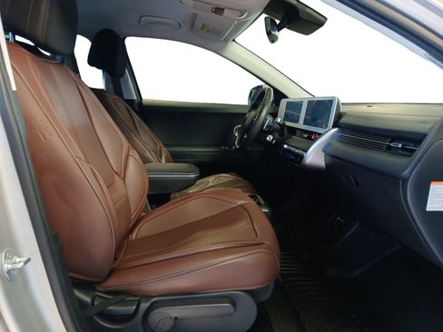 Used 2024 Hyundai Ioniq 5 SEL image 15