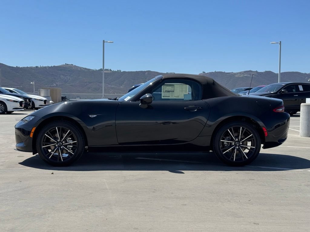 New 2026 MAZDA MX-5 Miata Grand Touring RWD image 7
