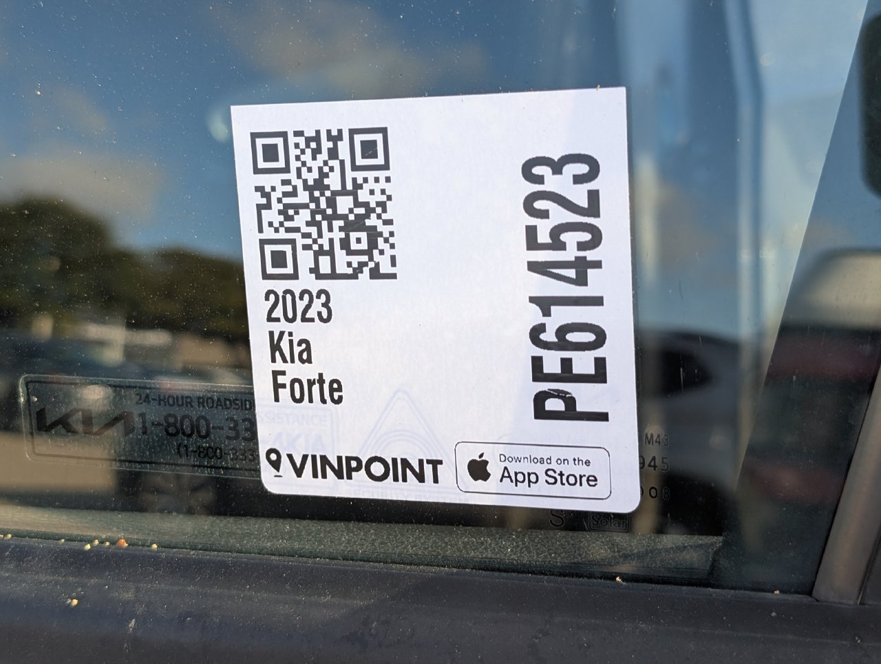 Used 2023 Kia Forte LXS FWD image 28