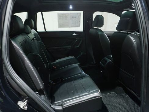 Used 2023 Volkswagen Tiguan SEL R-Line image 13