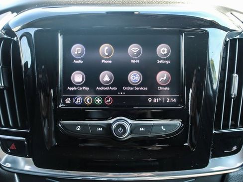 Used 2020 Chevrolet Traverse LS image 21