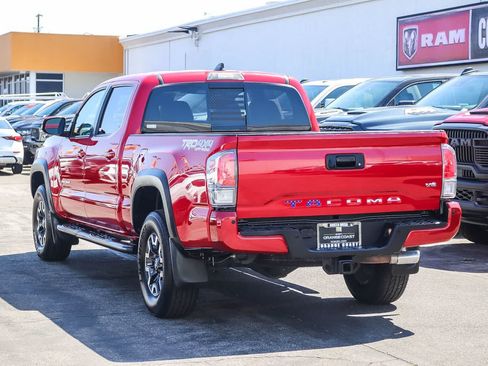 Used 2022 Toyota Tacoma TRD Off-Road w/ TRD Premium Off Road Package AWD/4WD image 6