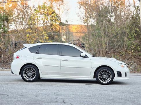 Used 2014 Subaru Impreza WRX Hatchback image 9