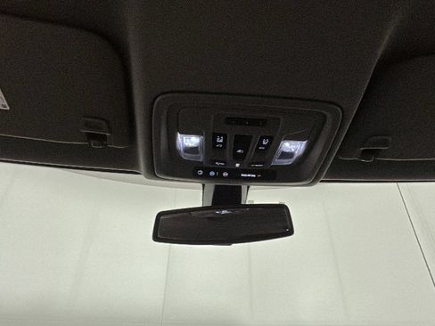 Used 2019 GMC Sierra 1500 SLT w/ SLT Premium Package AWD/4WD image 27