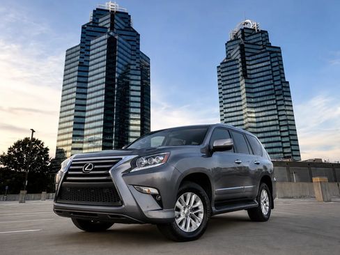 Used 2016 Lexus GX 460 w/ Premium Package AWD/4WD image 1