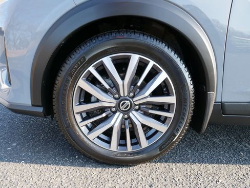 Used 2021 Nissan Kicks SV image 14