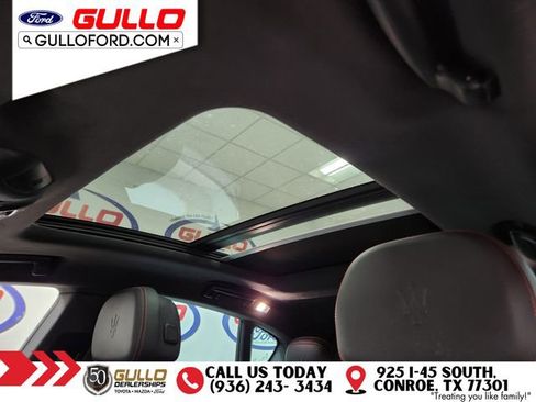 Used 2021 Maserati Levante Base image 19