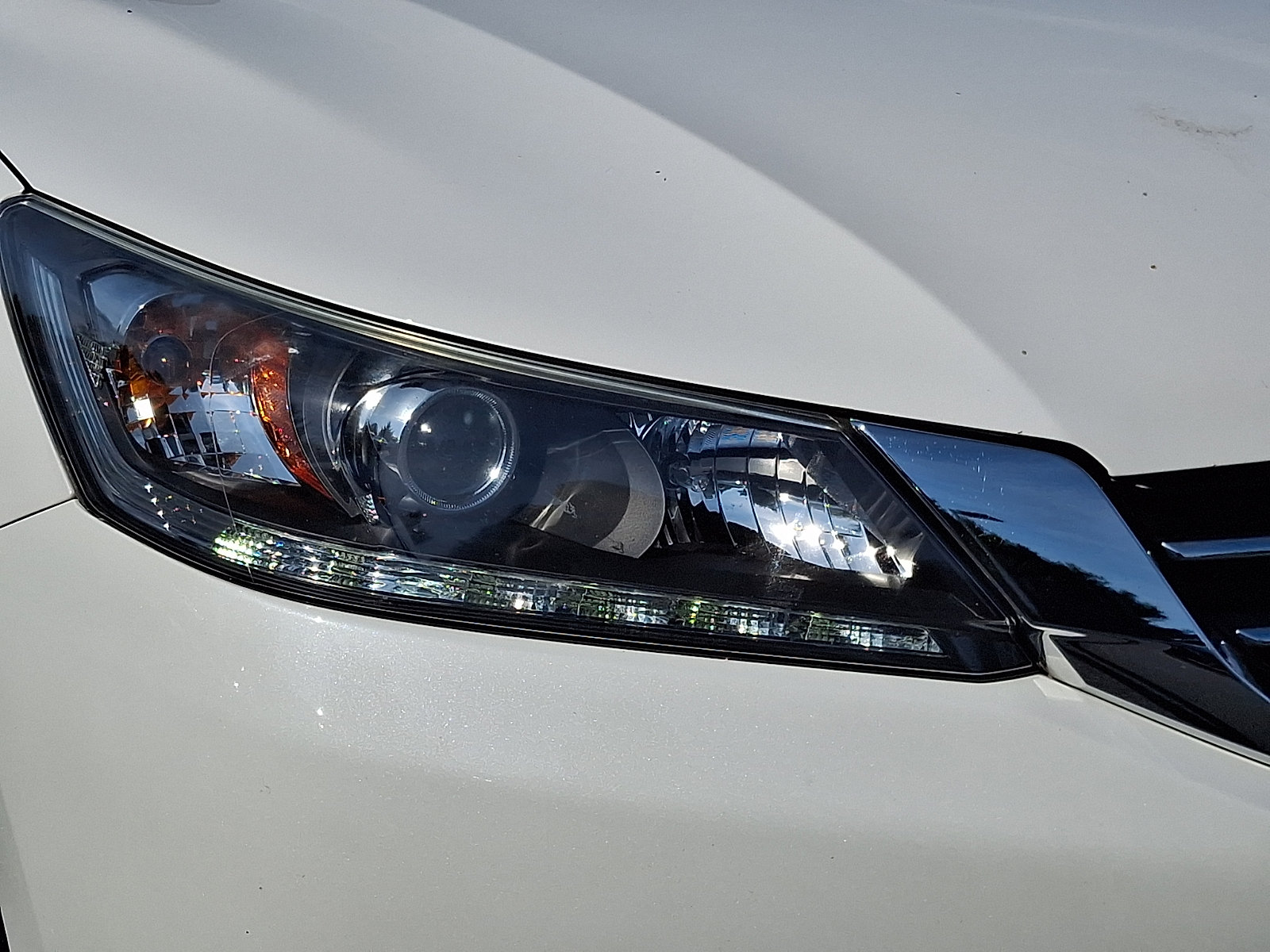Used 2015 Honda Accord EX-L image 9