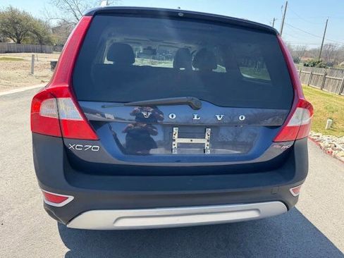 Used 2013 Volvo XC70 3.2 image 14