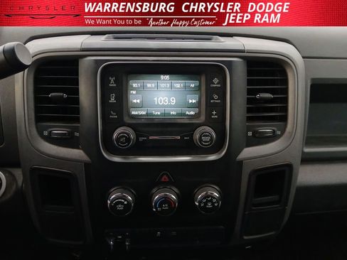 Used 2015 RAM 2500 Tradesman w/ Chrome Appearance Group AWD/4WD image 18