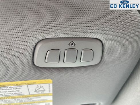 Used 2022 Ford F150 Lariat image 19