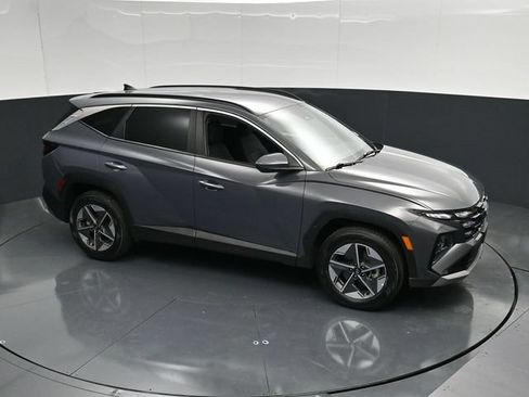 Used 2025 Hyundai Tucson SEL AWD/4WD image 44