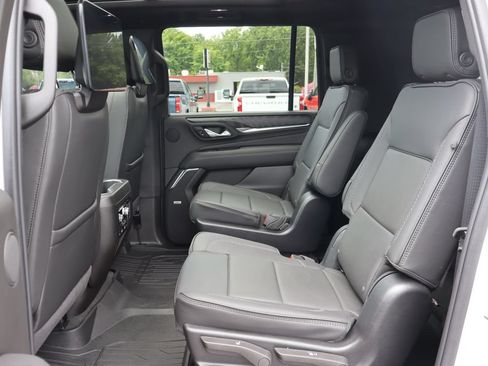 Used 2024 GMC Yukon XL Denali w/ LPO, Floor Liner Package AWD/4WD image 28