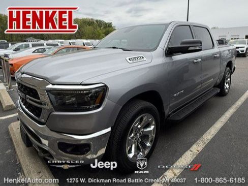 Used 2022 RAM 1500 Big Horn AWD/4WD image 1