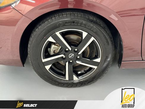 Used 2024 Nissan Sentra SV FWD image 31