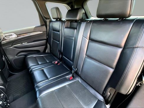 Used 2016 Jeep Grand Cherokee High Altitude AWD/4WD image 26
