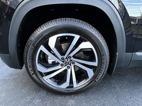 Used 2022 Volkswagen Atlas SEL image 8