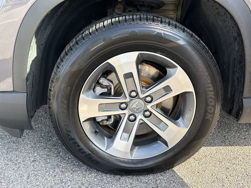 Certified 2025 Honda Pilot EX-L image 26