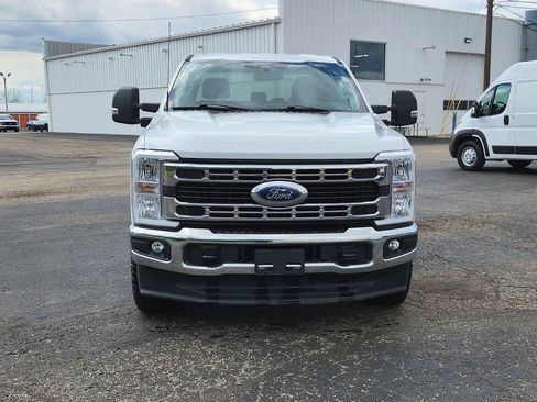 Used 2023 Ford F250 XLT AWD/4WD image 11