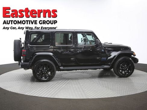 Used 2025 Jeep Wrangler Unlimited Sahara AWD/4WD image 45