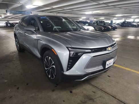 Used 2024 Chevrolet Blazer EV LT AWD/4WD image 1