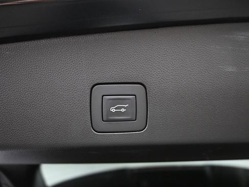 Used 2024 Buick Encore GX Sport Touring w/ Comfort Package image 11