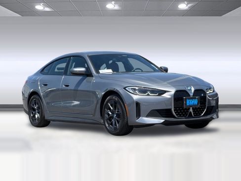Certified 2023 BMW i4 eDrive35 w/ Premium Package RWD image 7