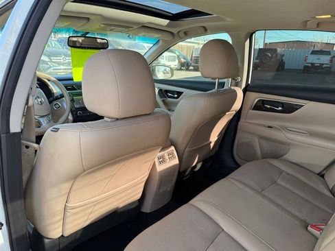 Used 2015 Nissan Altima 2.5 SL w/ Technology Package image 5