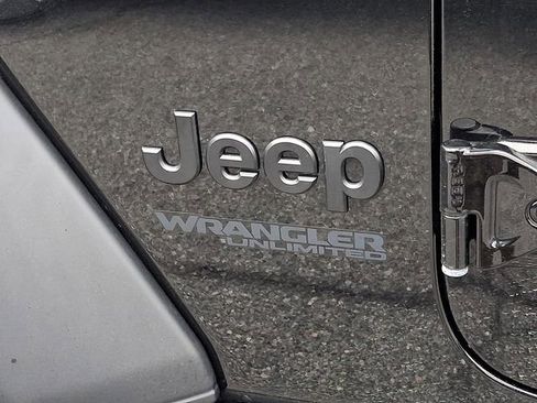 Used 2022 Jeep Wrangler Unlimited Sport AWD/4WD image 31