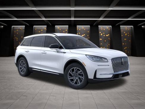 New 2026 Lincoln Corsair Premiere FWD image 7