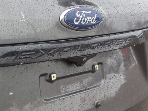 Used 2016 Ford Explorer Sport w/ Equipment Group 401A image 13