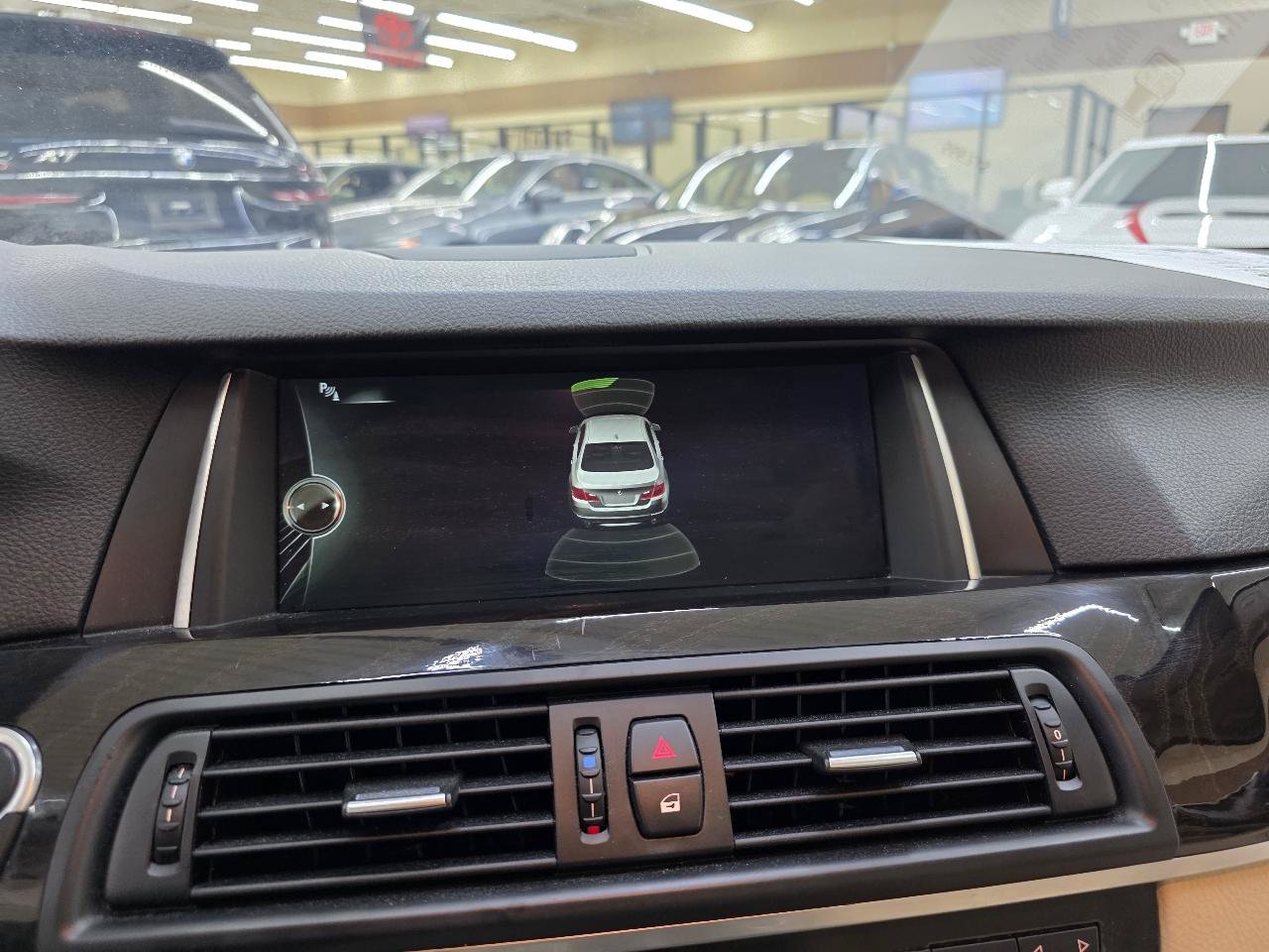 Used 2014 BMW 535i Sedan RWD image 31