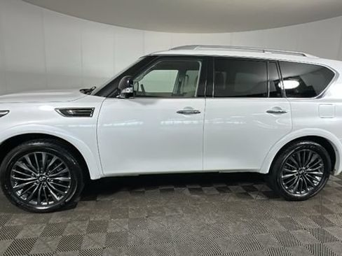 Used 2023 INFINITI QX80 Premium Select w/ Cargo Package AWD/4WD image 5