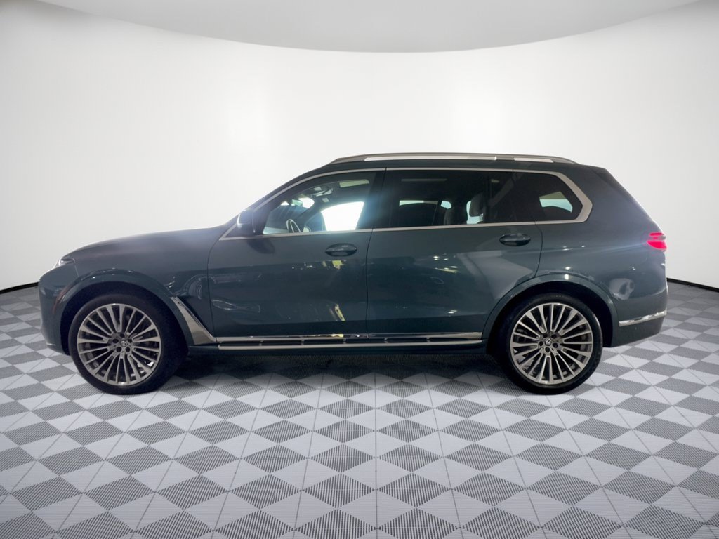 Certified 2025 BMW X7 xDrive40i AWD/4WD image 2