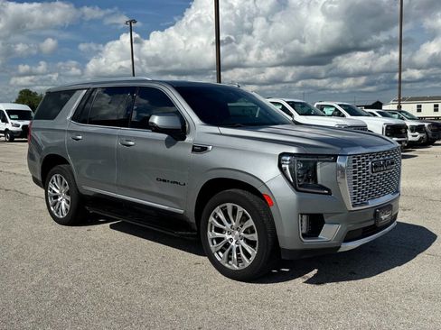 Used 2023 GMC Yukon Denali RWD image 20