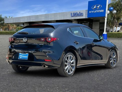 Used 2024 MAZDA MAZDA3 s FWD image 3