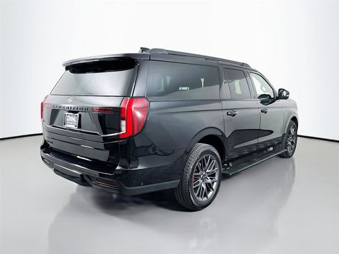 Used 2025 Ford Expedition Max Platinum w/ Stealth Performance Package AWD/4WD image 13