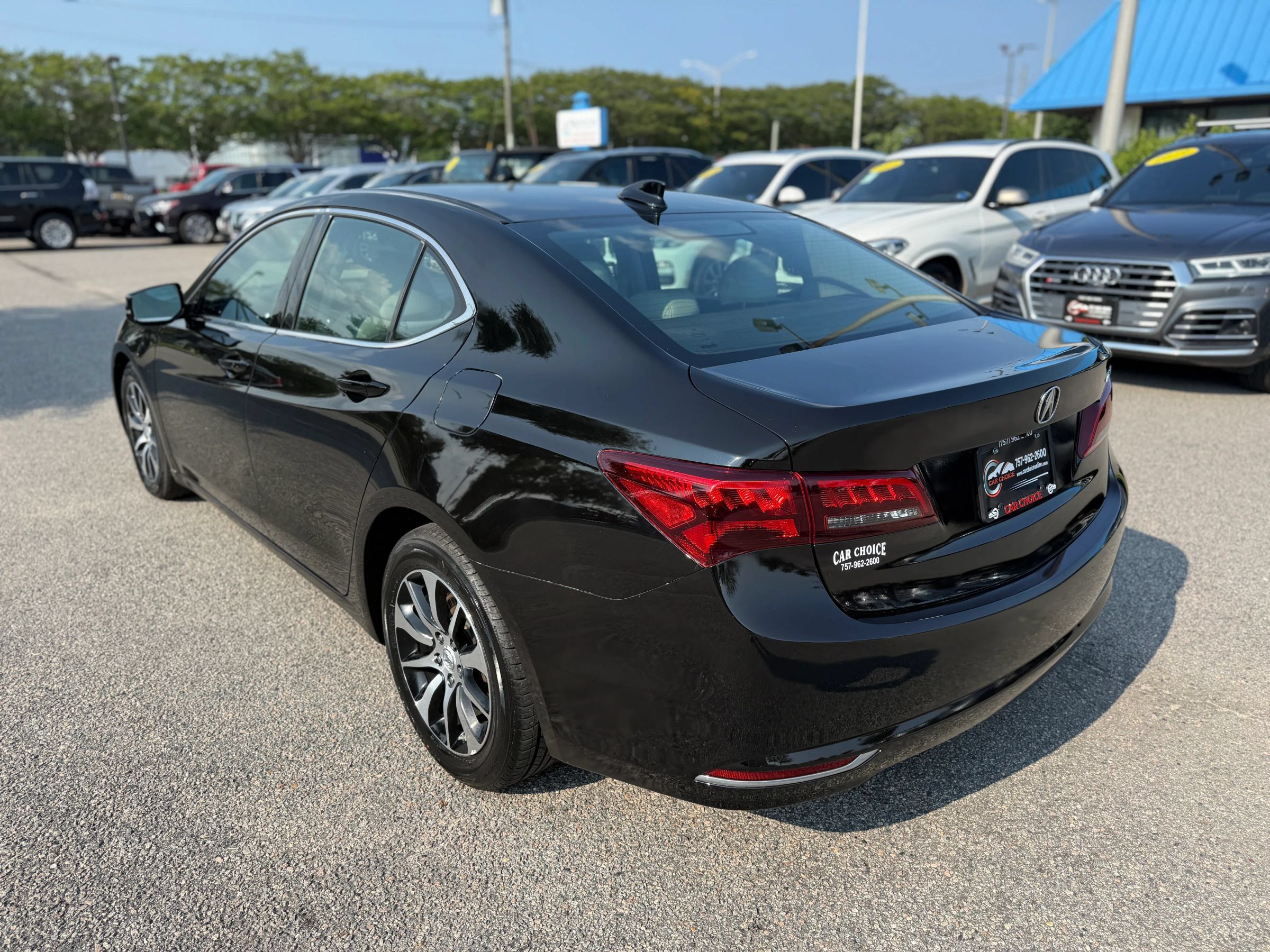 Used 2016 Acura TLX w/ Technology Package FWD image 10