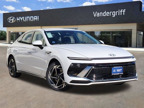 New 2026 Hyundai Sonata SEL image 1