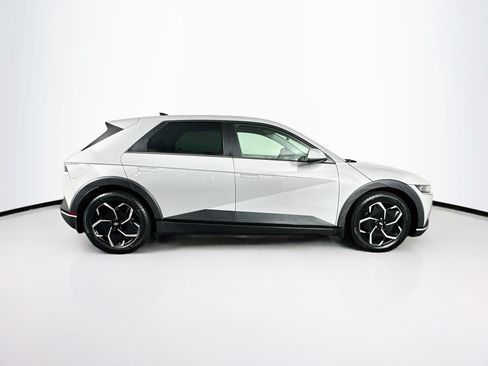Used 2024 Hyundai Ioniq 5 SE RWD image 10