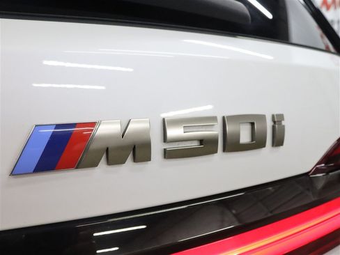 Used 2022 BMW X7 M50i AWD/4WD image 12