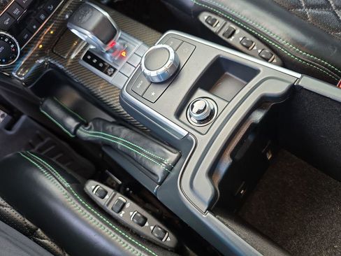 Used 2015 Mercedes-Benz G 63 AMG 4MATIC image 26
