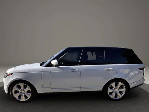 Used 2018 Land Rover Range Rover HSE AWD/4WD image 2