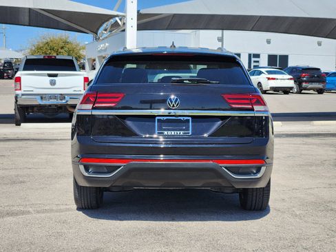 Used 2020 Volkswagen Atlas Cross Sport S image 6
