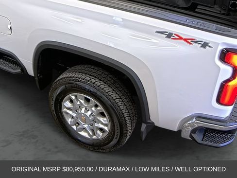 Used 2024 Chevrolet Silverado 3500 LTZ w/ LTZ Convenience Package AWD/4WD image 10